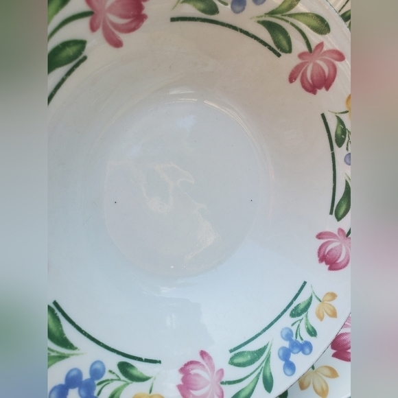 Set Of 3 Dorchester Farberware 388_ 2 Salad Plates‎ & 1 Soup/Rice Plate. - Picture 5 of 7